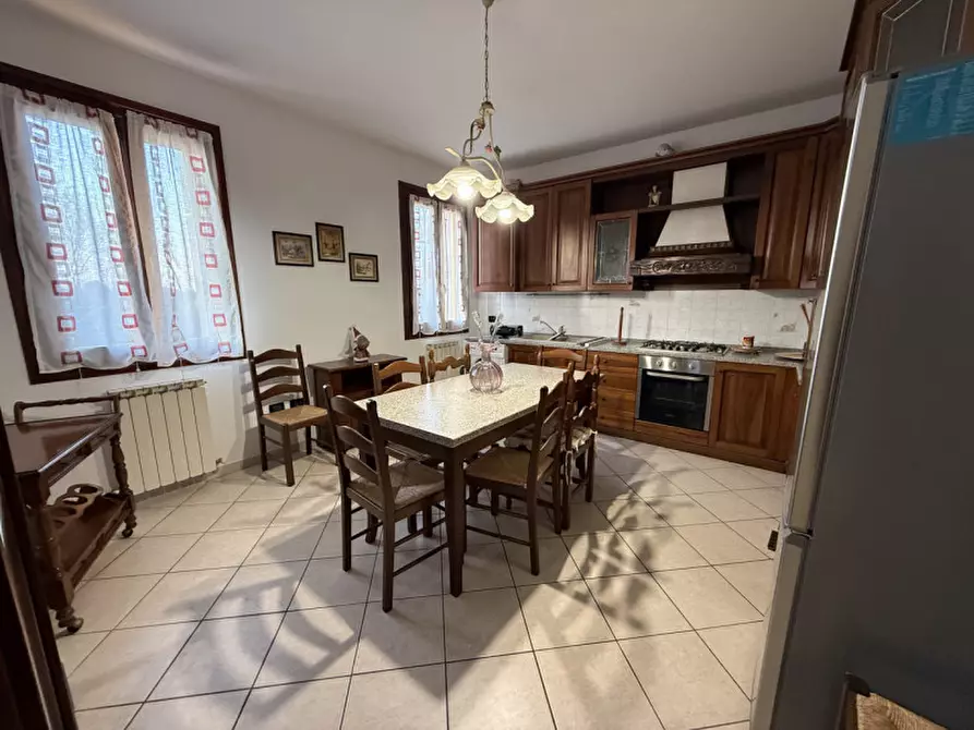 Immagine 10 di Villetta a schiera in vendita  in Località Artessura a Adria