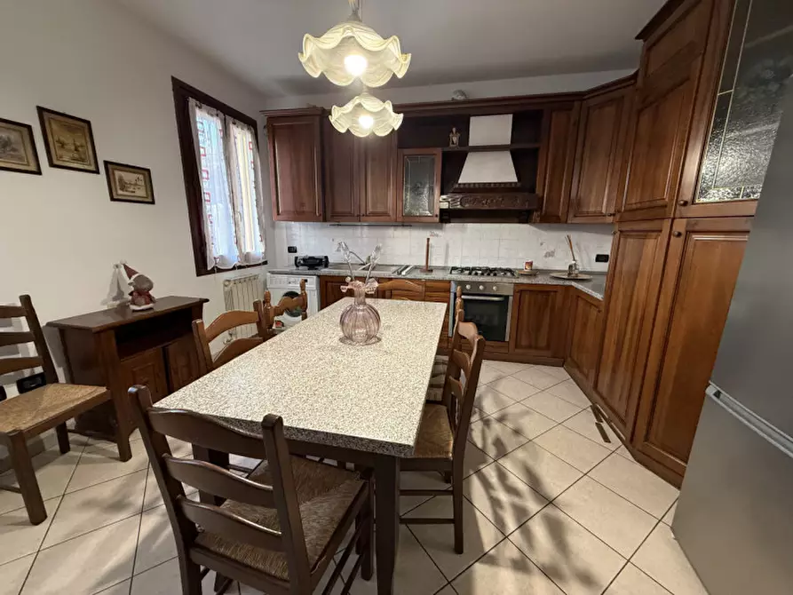 Immagine 13 di Villetta a schiera in vendita  in Località Artessura a Adria