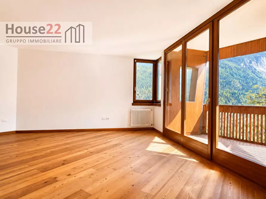 Immagine 3 di Appartamento in vendita  in Via Giau 16 a Valle Di Cadore