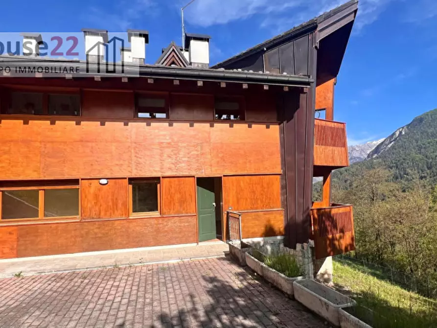 Immagine 11 di Appartamento in vendita  in Via Giau 16 a Valle Di Cadore