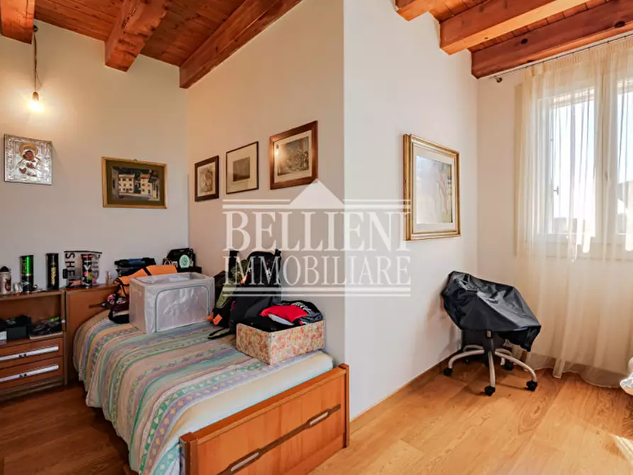 Immagine 12 di Villa in vendita  in Via Francesco Crispi a Costabissara