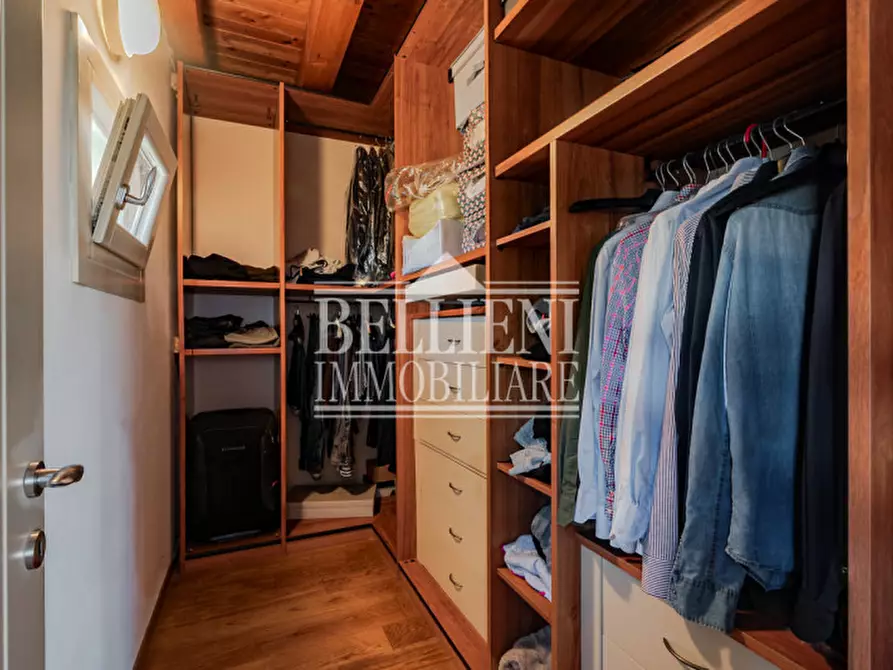 Immagine 16 di Villa in vendita  in Via Francesco Crispi a Costabissara