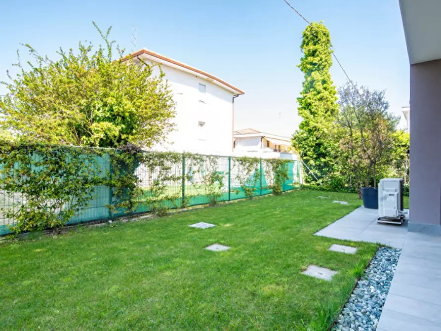 Immagine 15 di Appartamento in vendita  in Via Marco Polo a Noventa Padovana