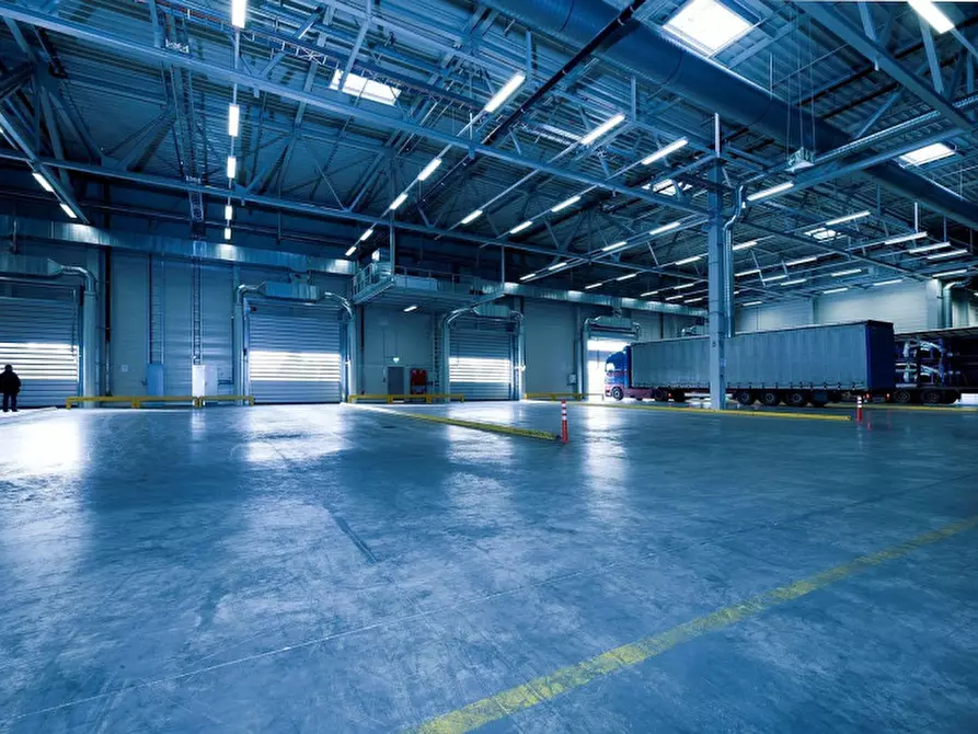 Immagine 5 di Capannone industriale in vendita  in Via Veneto a Schio
