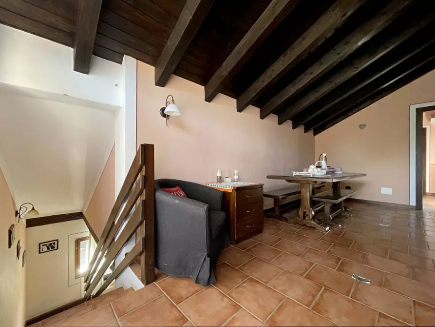 Immagine 10 di Casa quadrifamiliare in vendita  in regione monte oro 7 a Ameno