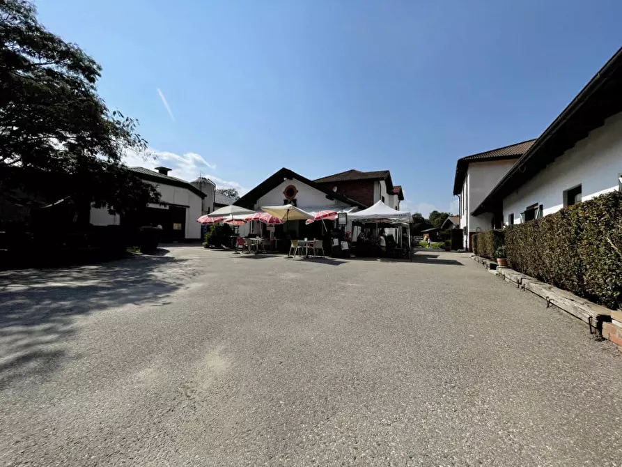 Immagine 16 di Casa quadrifamiliare in vendita  in regione monte oro 7 a Ameno
