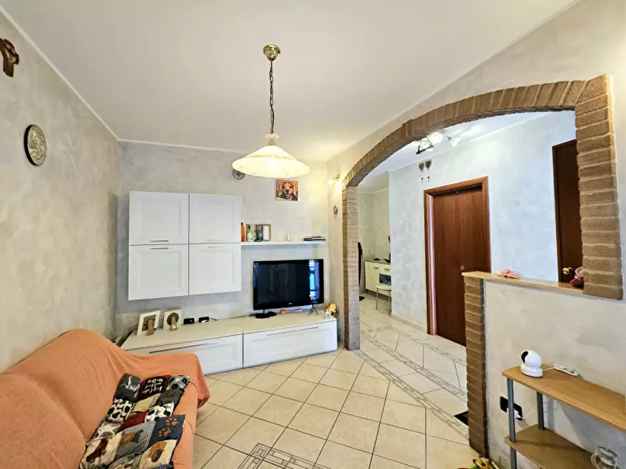 Immagine 2 di Villetta a schiera in vendita  in VIA POLESINE a Castagnaro