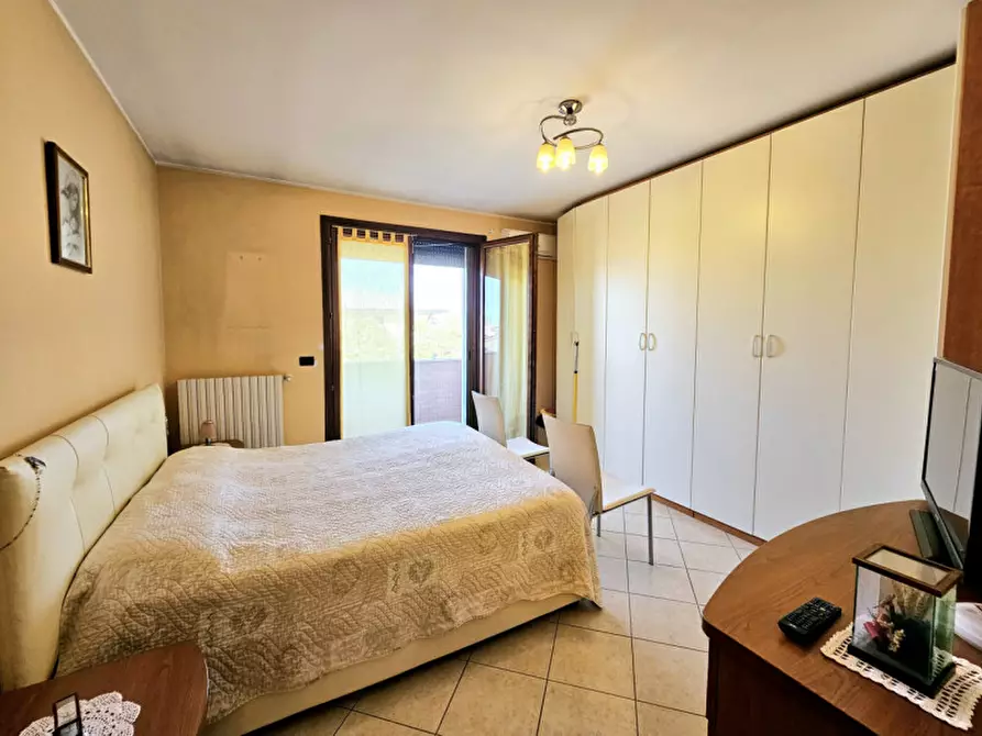 Immagine 8 di Villetta a schiera in vendita  in VIA POLESINE a Castagnaro