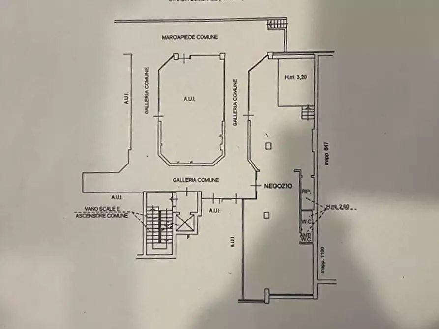 Immagine 6 di Negozio in vendita  in via Roma a Recoaro Terme
