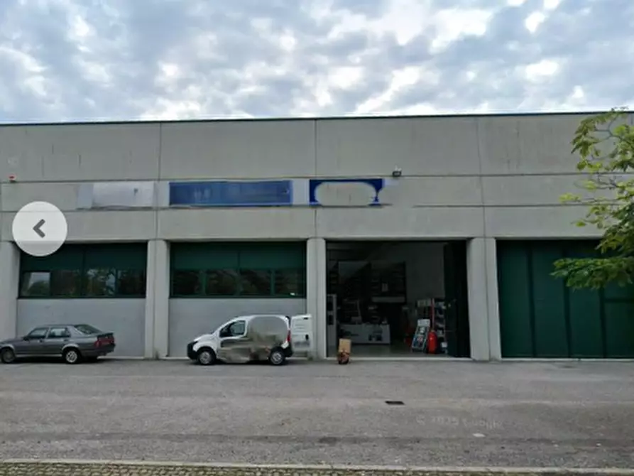 Immagine 2 di Capannone industriale in vendita  in Via Antonio Zanette, 15 a Pordenone