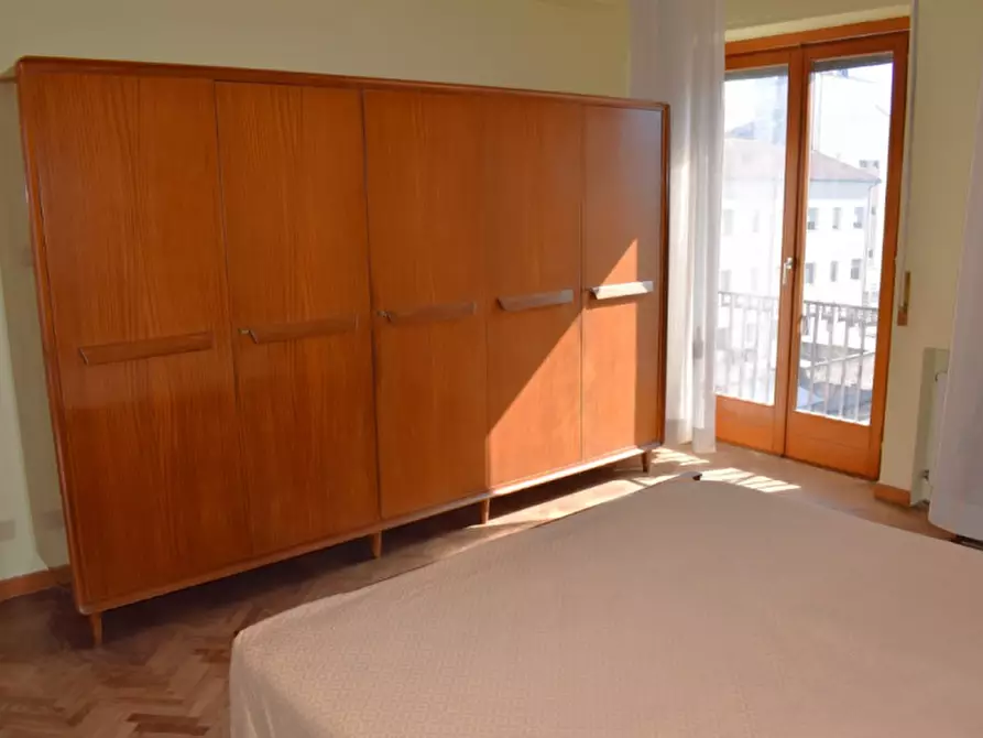 Immagine 15 di Appartamento in vendita  in VIA RAGAZZI DEL '99 a Pescara