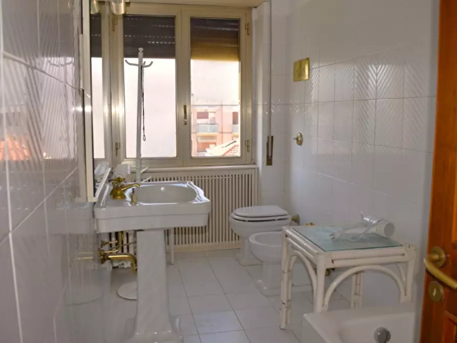 Immagine 21 di Appartamento in vendita  in VIA RAGAZZI DEL '99 a Pescara