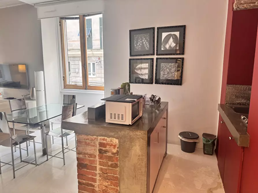 Immagine 5 di Appartamento in vendita  in piazza de marini a Genova