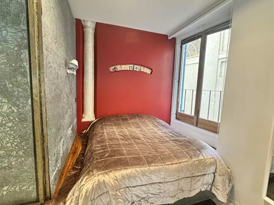 Immagine 6 di Appartamento in vendita  in piazza de marini a Genova