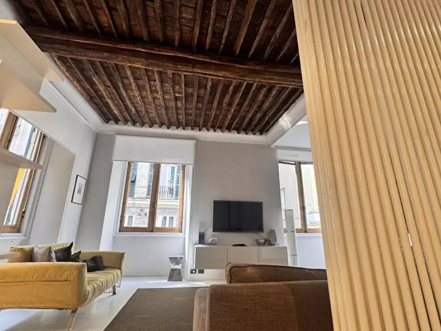 Immagine 11 di Appartamento in vendita  in piazza de marini a Genova
