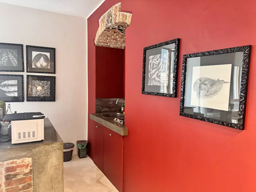 Immagine 15 di Appartamento in vendita  in piazza de marini a Genova