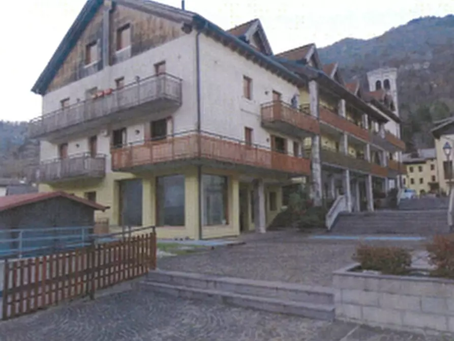 Immagine 1 di Appartamento in vendita  in Via cesare battisti a Barcis