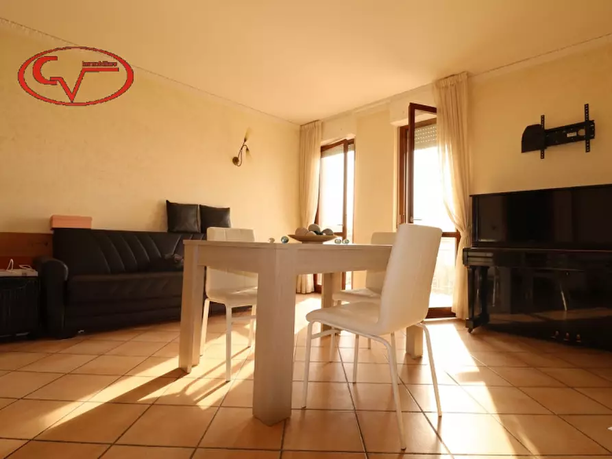 Immagine 3 di Appartamento in vendita  in piazza della repubblica a Montevarchi