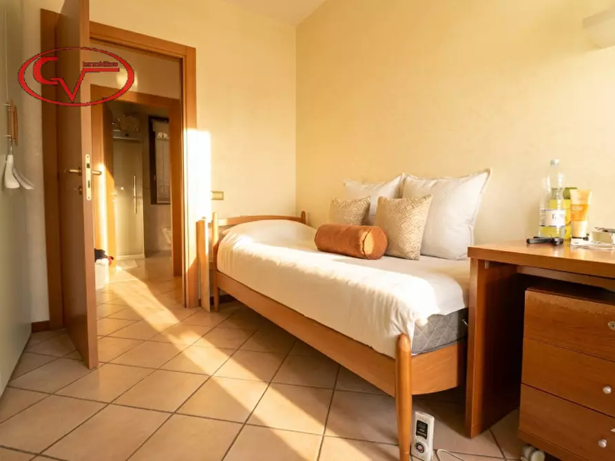 Immagine 12 di Appartamento in vendita  in piazza della repubblica a Montevarchi