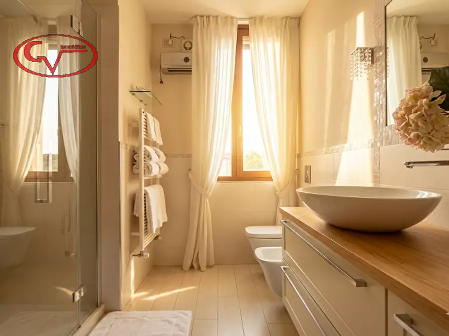 Immagine 13 di Appartamento in vendita  in piazza della repubblica a Montevarchi