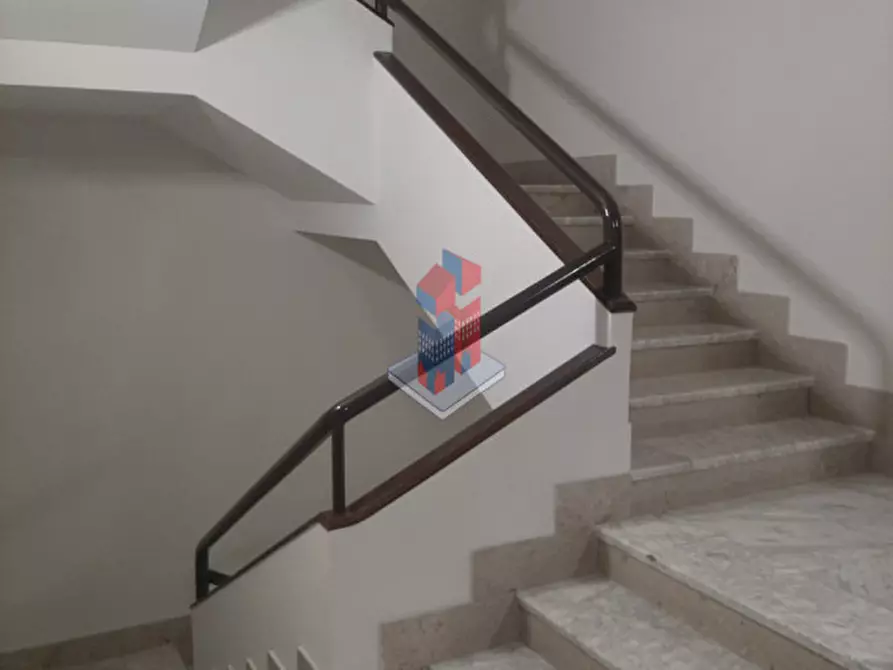 Immagine 11 di Appartamento in vendita  in PIAZZA MUNICIPIO ESCLUSIVO BILOCALE a Napoli