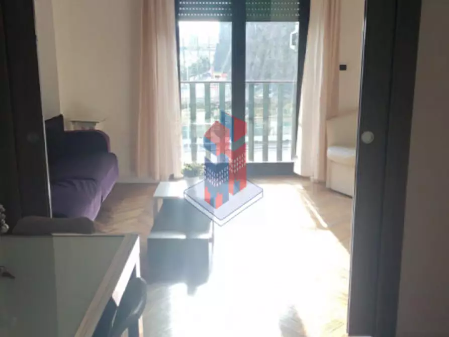 Immagine 12 di Appartamento in vendita  in PIAZZA MUNICIPIO ESCLUSIVO BILOCALE a Napoli