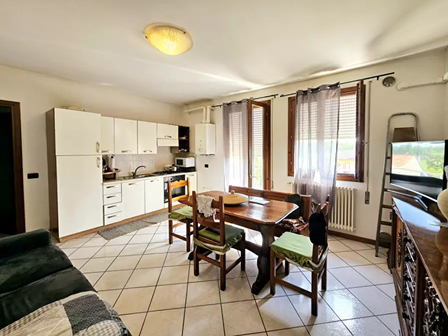 Immagine 2 di Appartamento in vendita  in VIA VICENZA a Este