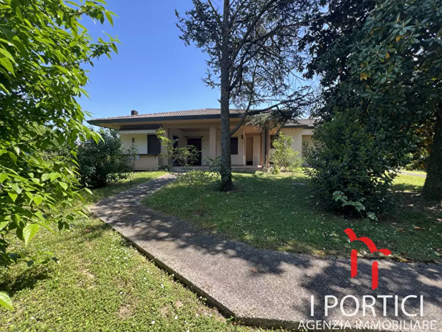 Immagine 1 di Casa indipendente in vendita  in Via Liguria a Salzano