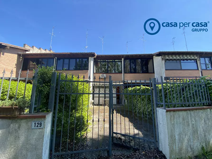 Immagine 2 di Villetta a schiera in vendita  in Viale Delle Nazioni Unite a Comacchio