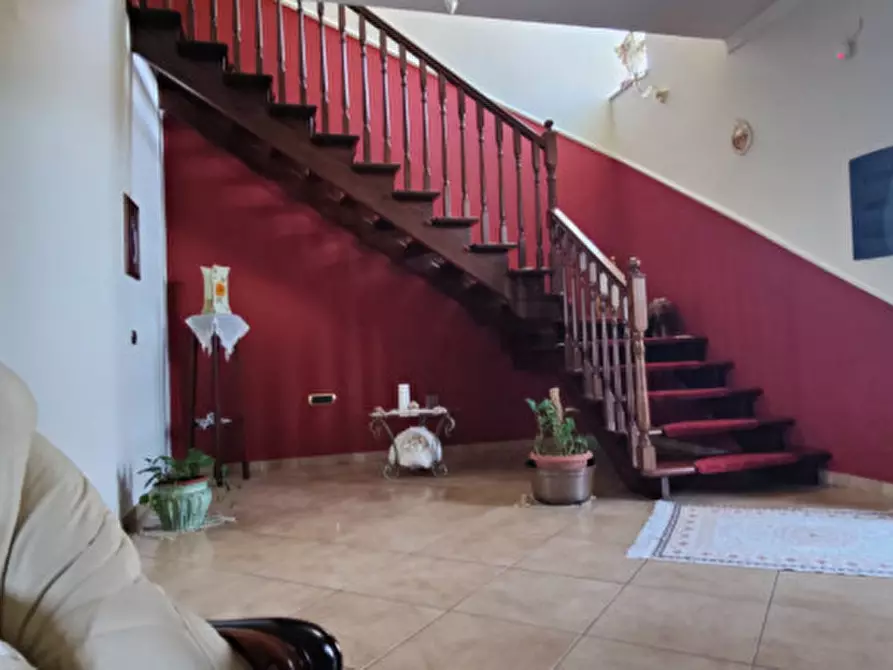 Immagine 16 di Casa bifamiliare in vendita  in VIA PALMENTO a Eboli