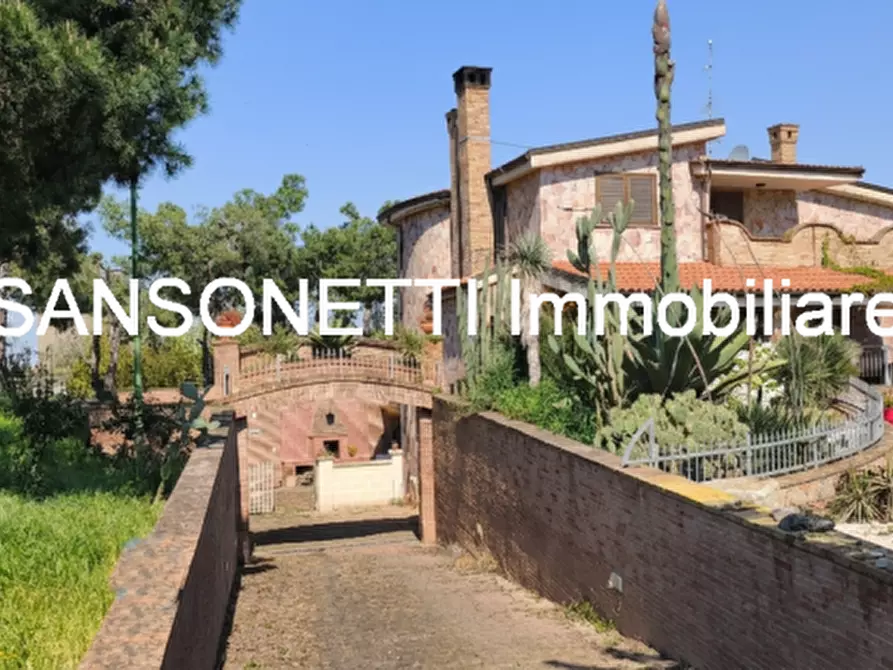 Immagine 7 di Villa in vendita  a Manduria