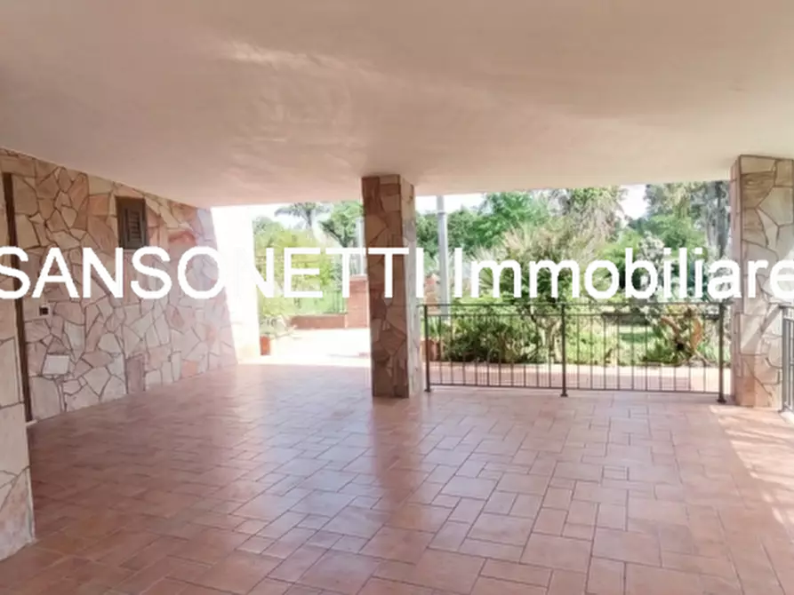 Immagine 16 di Villa in vendita  a Manduria