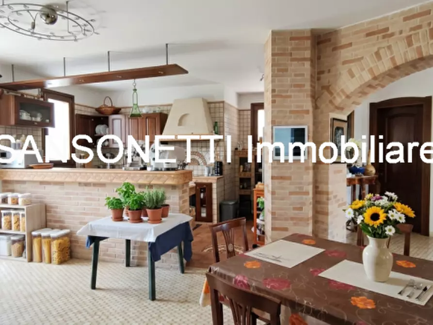 Immagine 38 di Villa in vendita  a Manduria