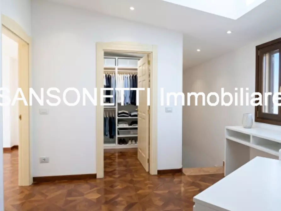 Immagine 51 di Villa in vendita  a Manduria