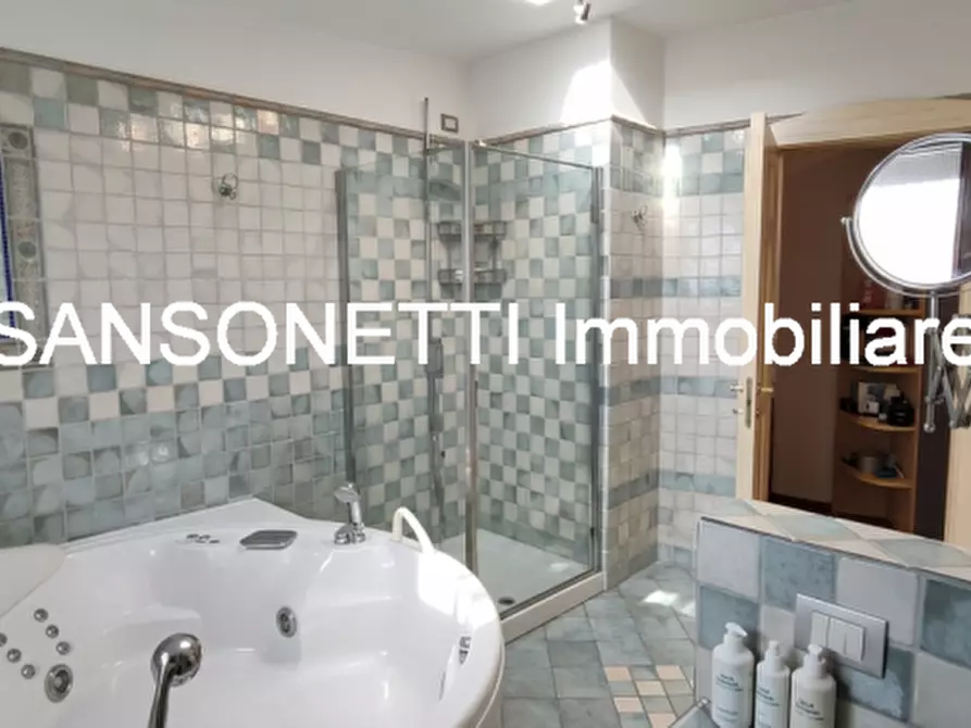 Immagine 54 di Villa in vendita  a Manduria