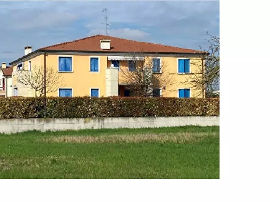 Immagine 1 di Appartamento in vendita  in Via Grazia Deledda a Santo Stino Di Livenza