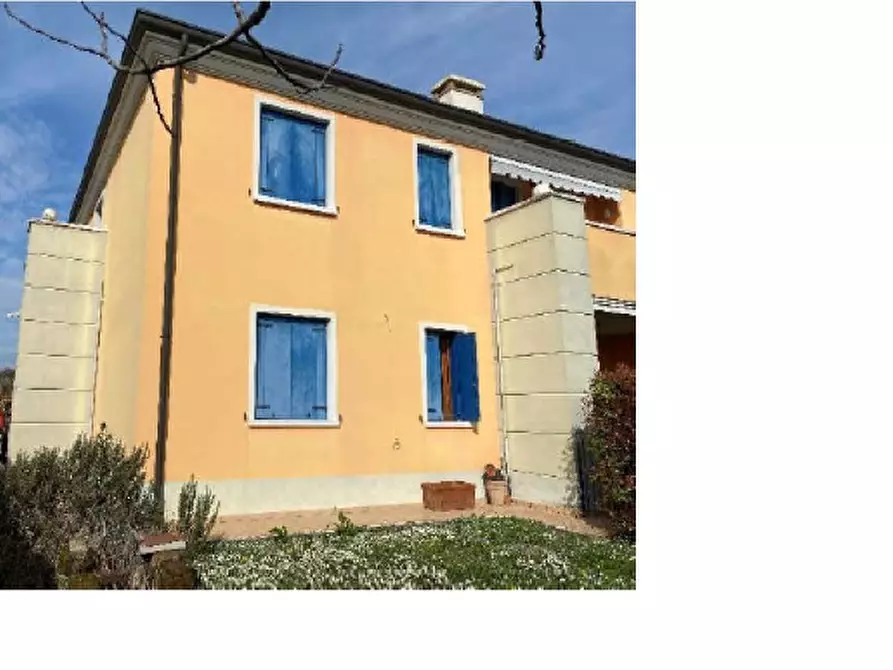 Immagine 2 di Appartamento in vendita  in Via Grazia Deledda a Santo Stino Di Livenza