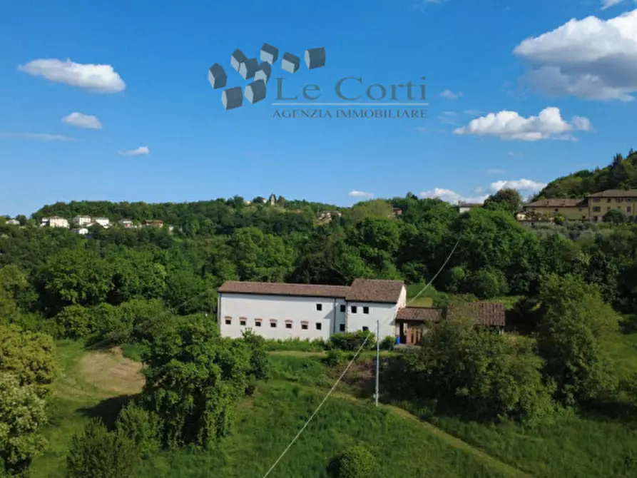 Immagine 1 di Villa in vendita  a Arcugnano