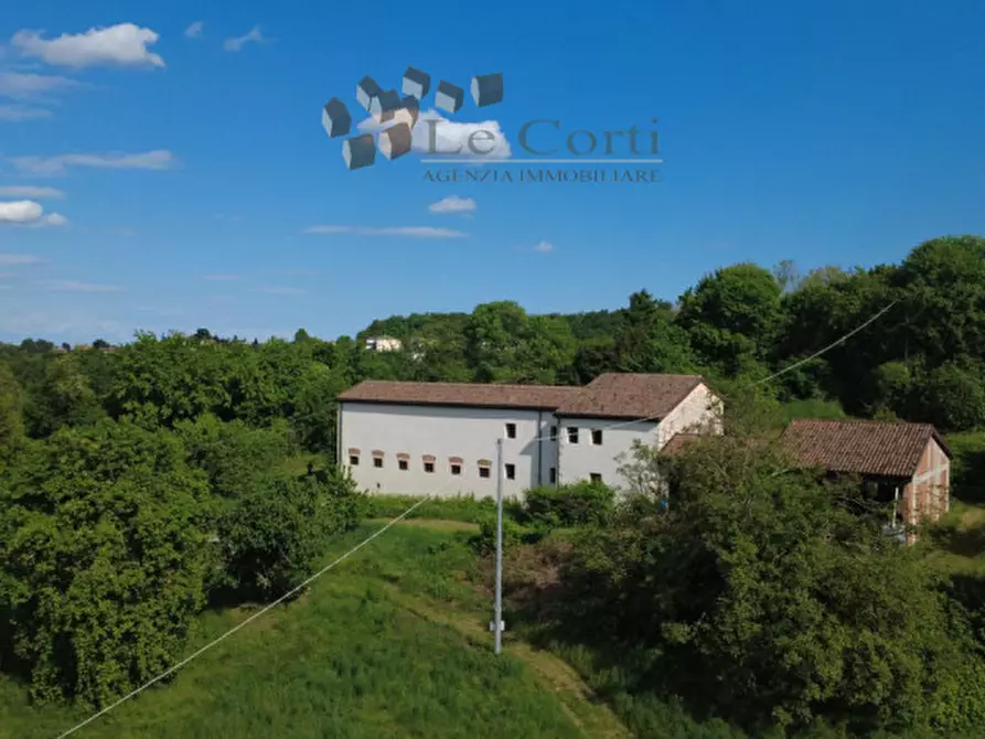 Immagine 3 di Villa in vendita  a Arcugnano