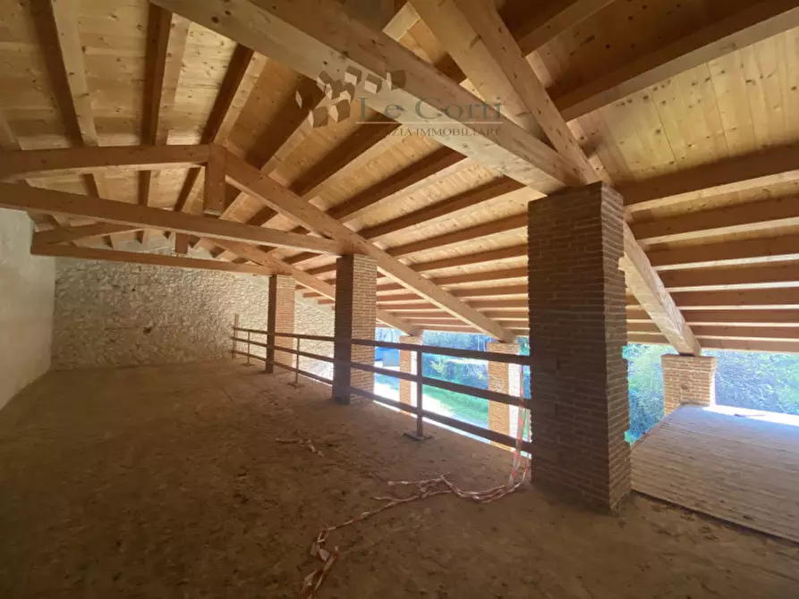 Immagine 8 di Villa in vendita  a Arcugnano