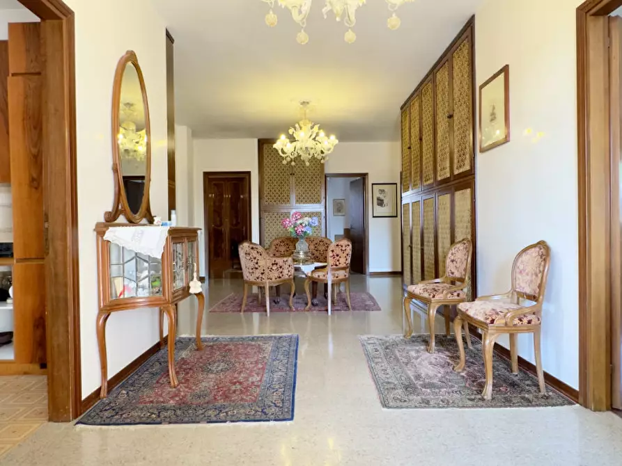 Immagine 17 di Villa in vendita  in Via Toscanini a Limena