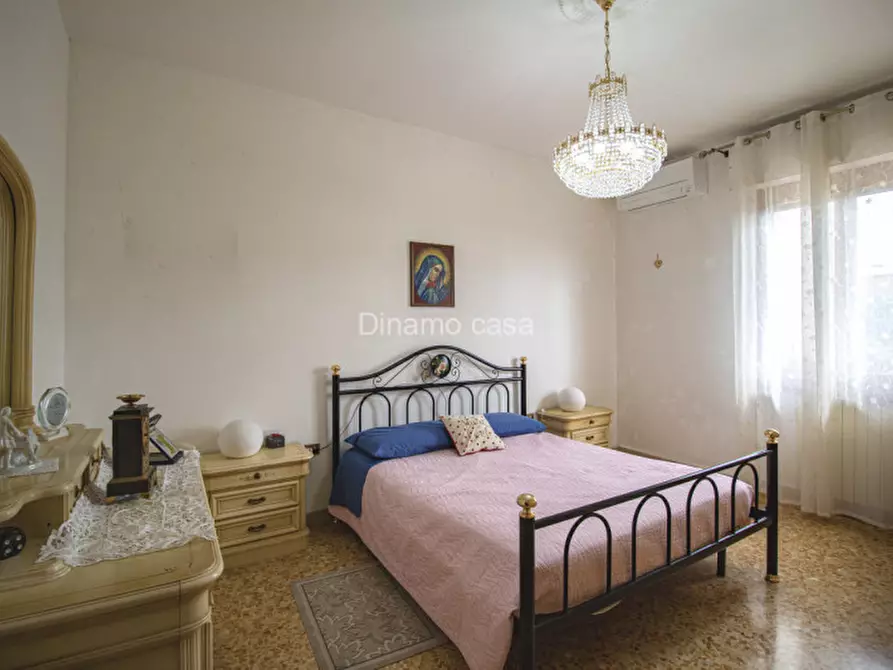 Immagine 6 di Appartamento in vendita  in Via Senio a Prato