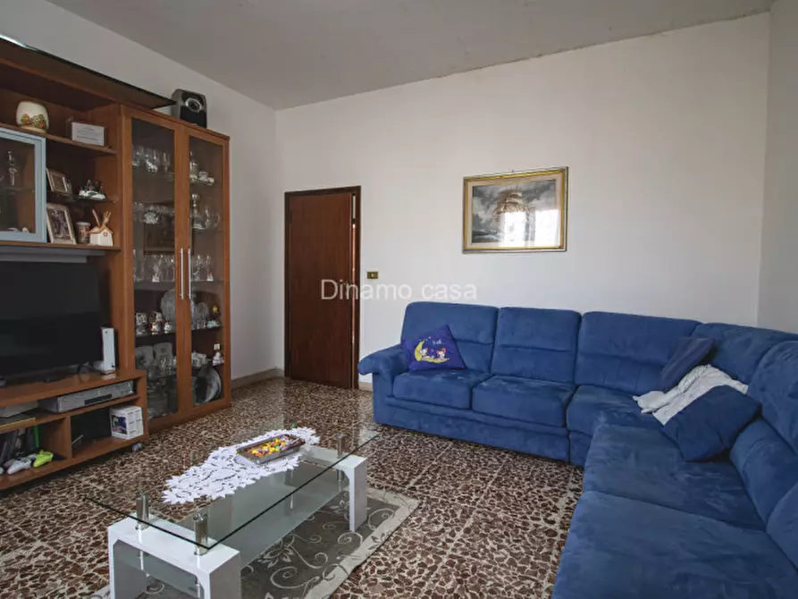 Immagine 14 di Appartamento in vendita  in Via Senio a Prato