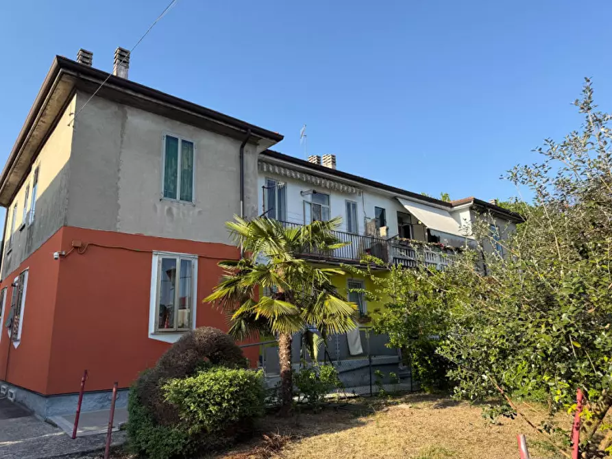 Immagine 1 di Appartamento in vendita  in Via Pecori Giraldi 26 a Schio