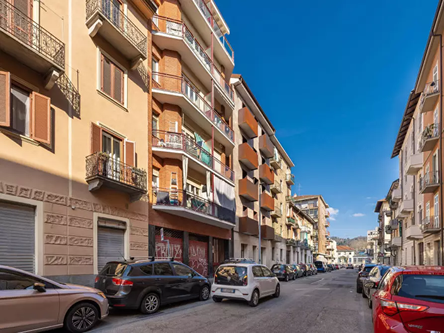Immagine 3 di Appartamento in affitto  in VIA VARAZZE 11 a Torino
