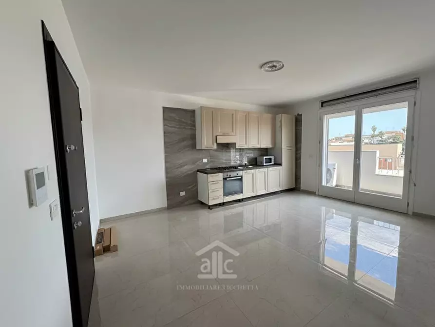 Immagine 2 di Appartamento in vendita  in via san pietro in lama a Lecce