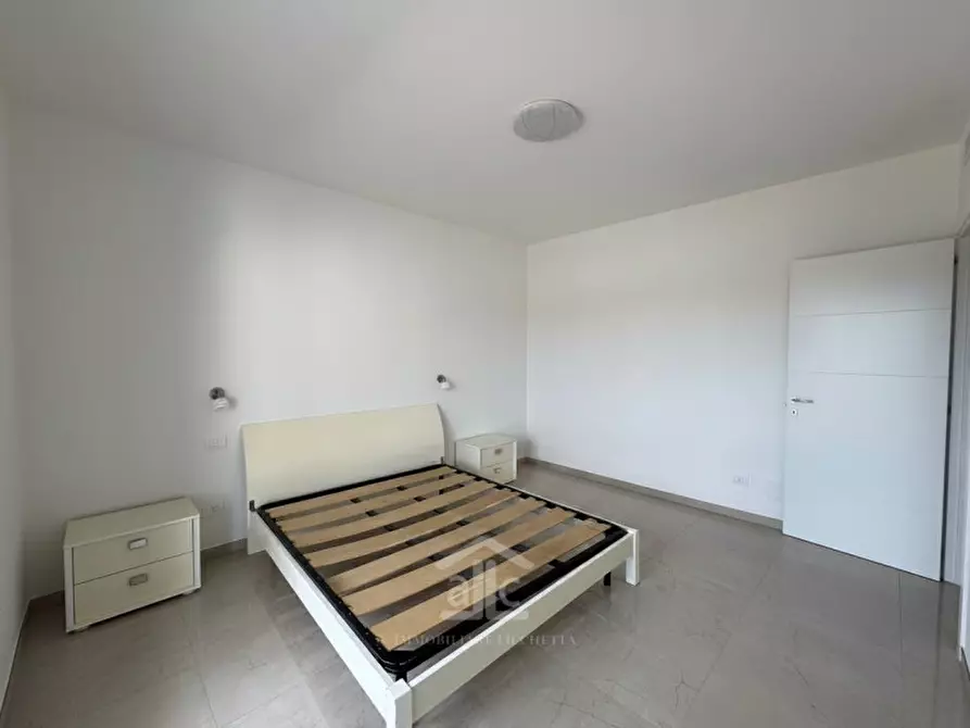 Immagine 9 di Appartamento in vendita  in via san pietro in lama a Lecce