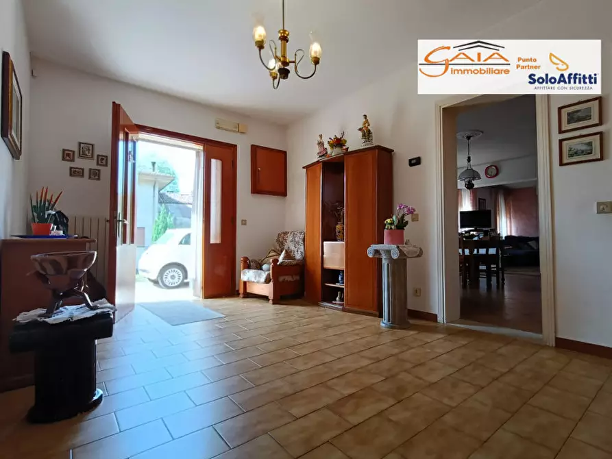 Immagine 3 di Casa indipendente in vendita  a Lendinara
