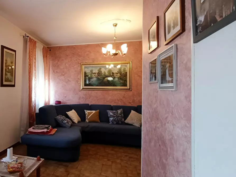 Immagine 6 di Casa indipendente in vendita  a Lendinara
