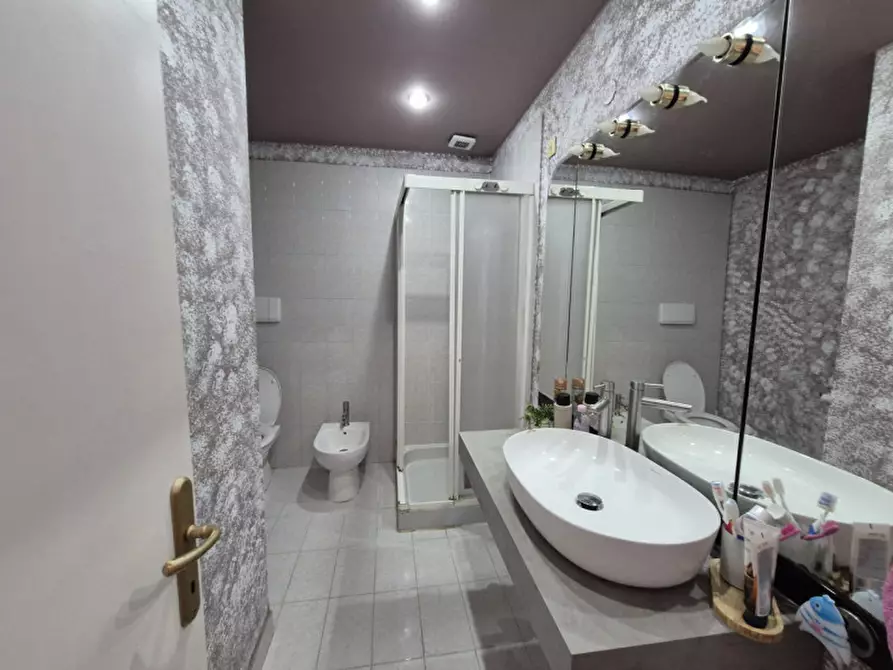 Immagine 7 di Villetta a schiera in vendita  a Monteforte D'alpone